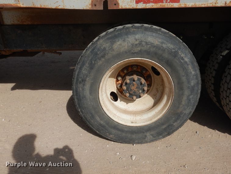 image for item DG8308 1992 Kenworth T600  dump truck