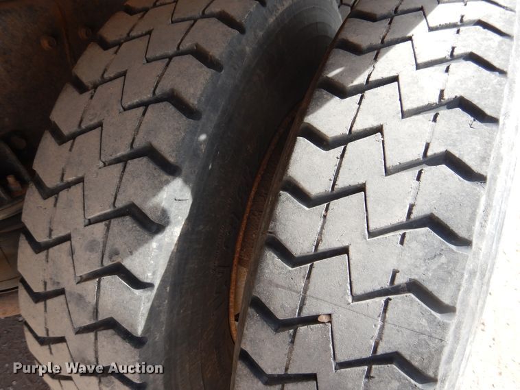 image for item DG8308 1992 Kenworth T600  dump truck