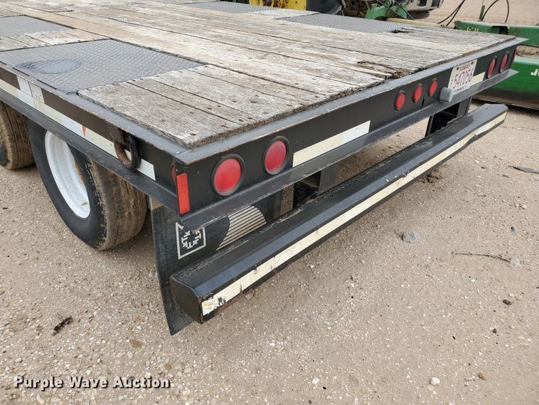 image for item DG8309 2004 Trail King TK-18LP-1800 equipment trailer