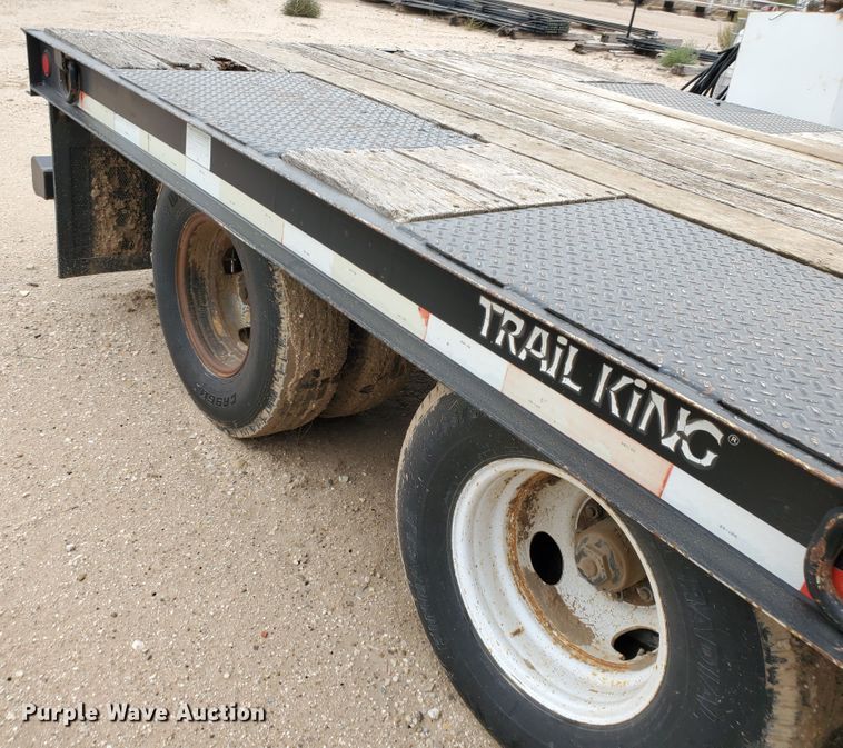 image for item DG8309 2004 Trail King TK-18LP-1800 equipment trailer