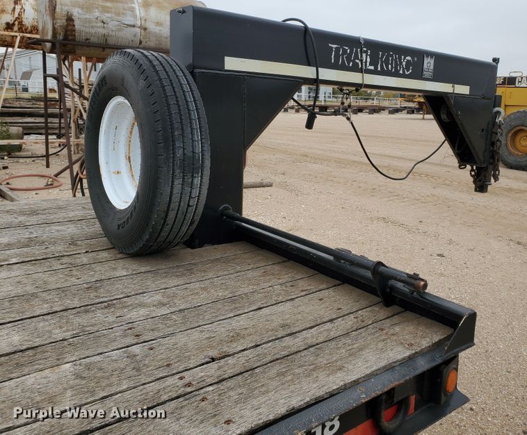 image for item DG8309 2004 Trail King TK-18LP-1800 equipment trailer