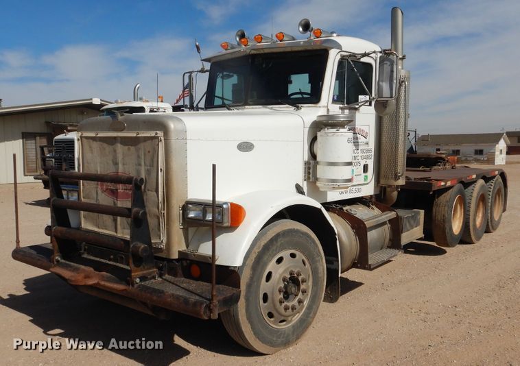 image for item DG8319 1998 Peterbilt 379 winch truck