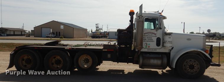 image for item DG8319 1998 Peterbilt 379 winch truck