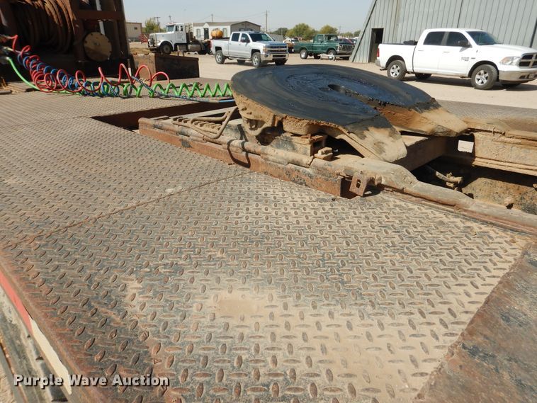 image for item DG8319 1998 Peterbilt 379 winch truck