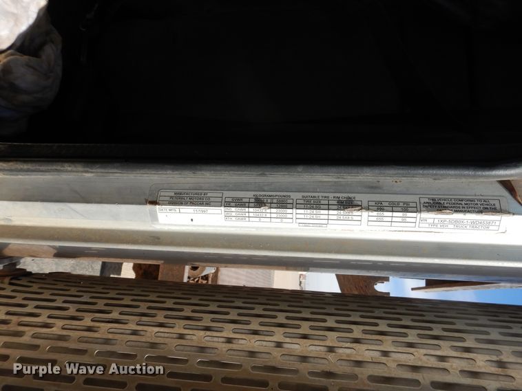 image for item DG8319 1998 Peterbilt 379 winch truck