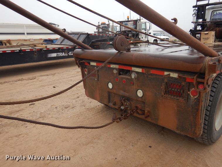 image for item DG8320 1993 Mack RD688S  winch truck