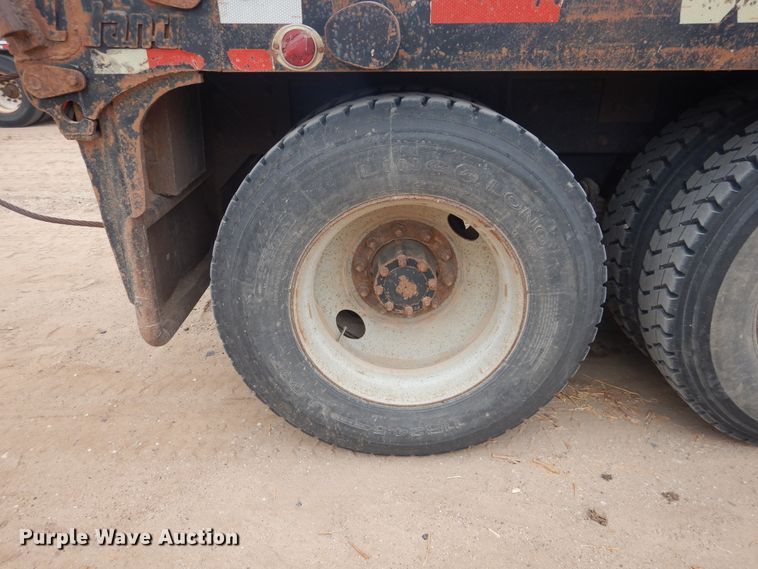 image for item DG8320 1993 Mack RD688S  winch truck