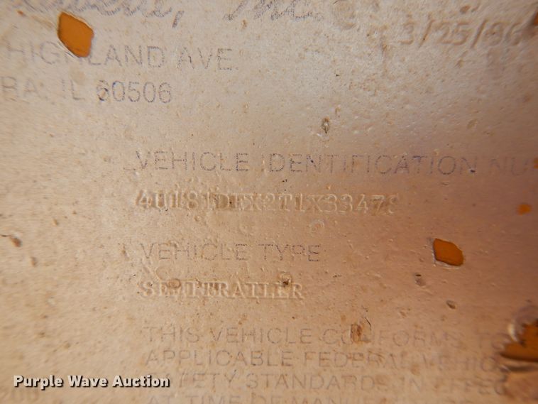 image for item DG8322 1996 Dynaweld drop deck equipment trailer