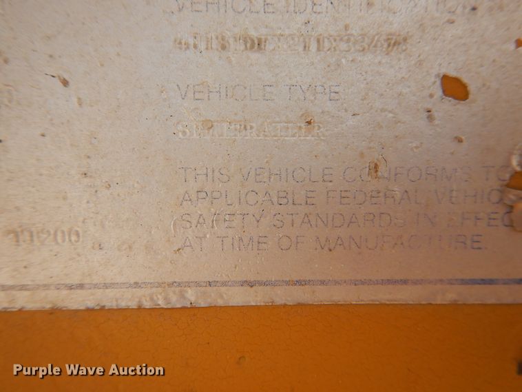 image for item DG8322 1996 Dynaweld drop deck equipment trailer