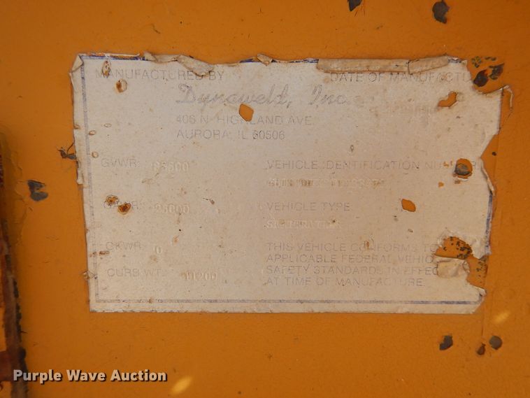 image for item DG8322 1996 Dynaweld drop deck equipment trailer