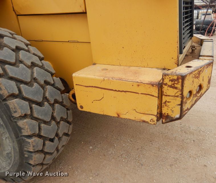 image for item DG8324 1994 Caterpillar IT28F  wheel loader