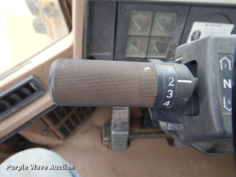 image for item DG8324 1994 Caterpillar IT28F  wheel loader