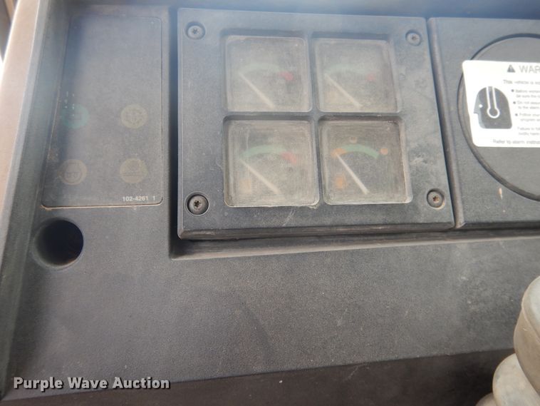 image for item DG8324 1994 Caterpillar IT28F  wheel loader