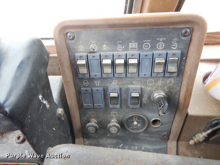 image for item DG8324 1994 Caterpillar IT28F  wheel loader