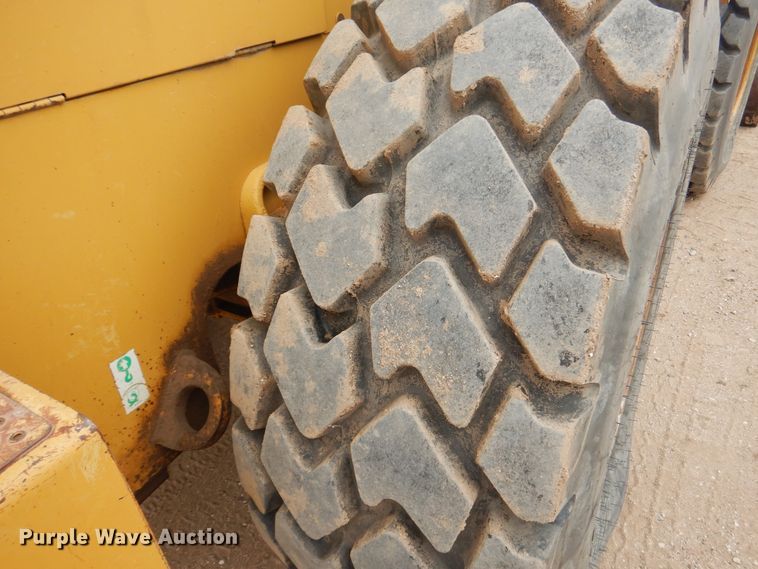 image for item DG8324 1994 Caterpillar IT28F  wheel loader