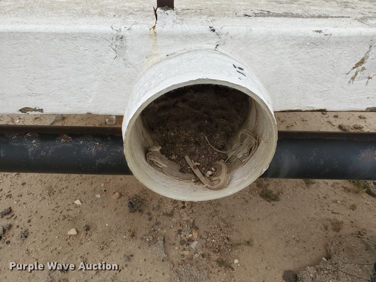 image for item DG8325 Fiberglass water tank bed