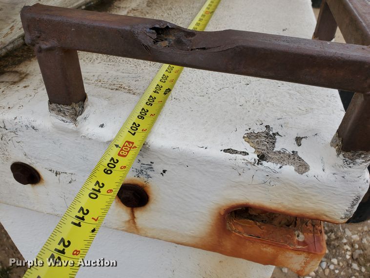 image for item DG8325 Fiberglass water tank bed