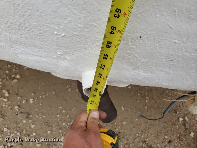 image for item DG8325 Fiberglass water tank bed