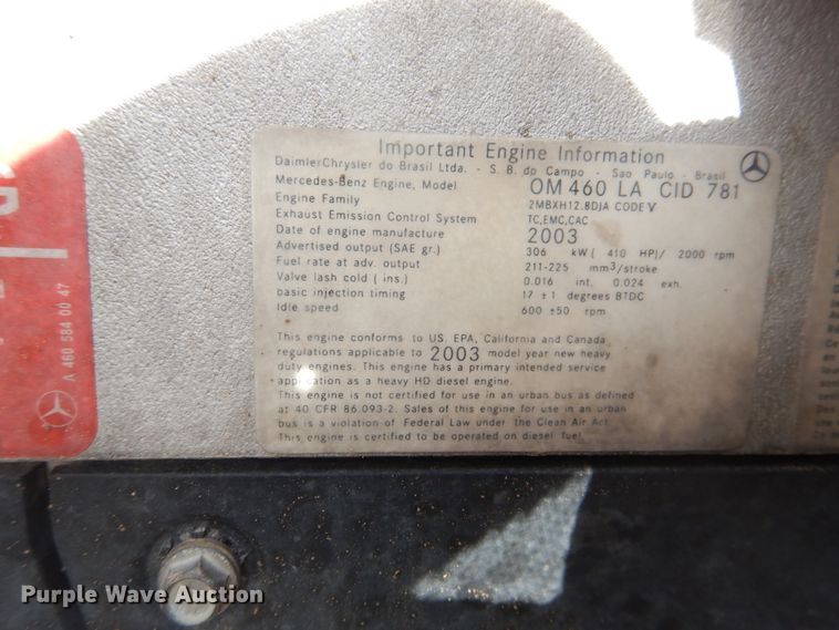 image for item DG8339 2004 Freightliner Columbia  winch truck