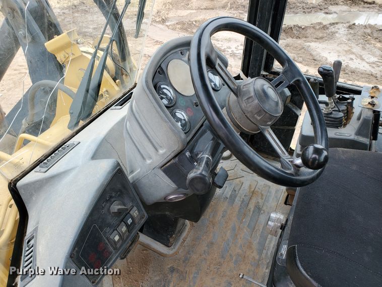 image for item DG8345 1997 Caterpillar IT28G  wheel loader