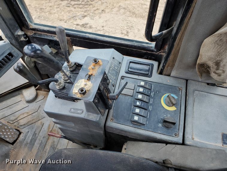 image for item DG8345 1997 Caterpillar IT28G  wheel loader