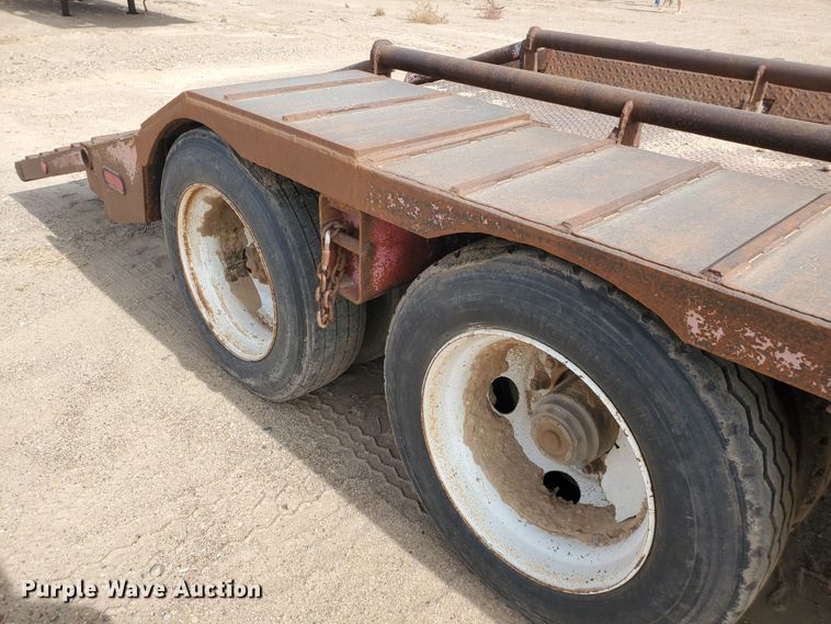 image for item DG8346 1976 Fruehauf C25L-J2 equipment trailer