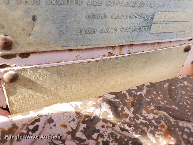 image for item DG8346 1976 Fruehauf C25L-J2 equipment trailer