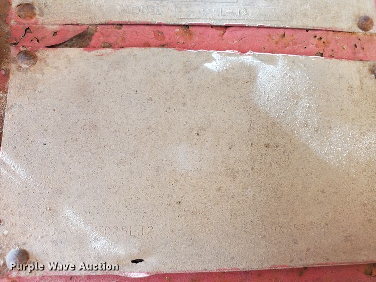 image for item DG8346 1976 Fruehauf C25L-J2 equipment trailer