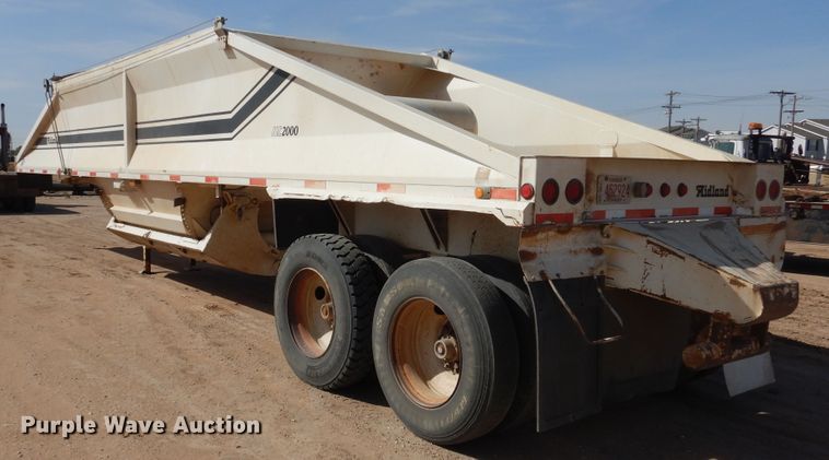 image for item DG8351 2004 Midland MG40MC2000 bottom dump trailer