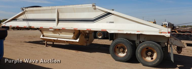 image for item DG8351 2004 Midland MG40MC2000 bottom dump trailer