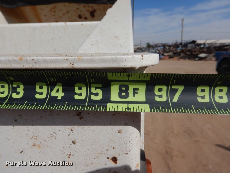 image for item DG8351 2004 Midland MG40MC2000 bottom dump trailer