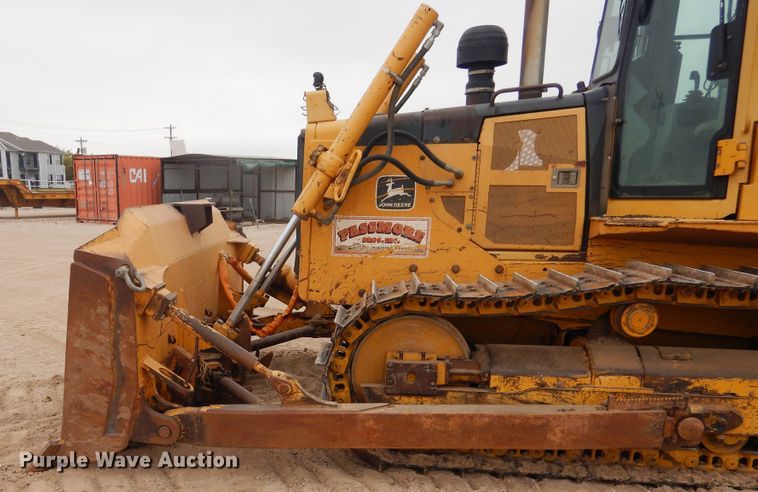 image for item DG8356 John Deere 850C LT Series II  dozer