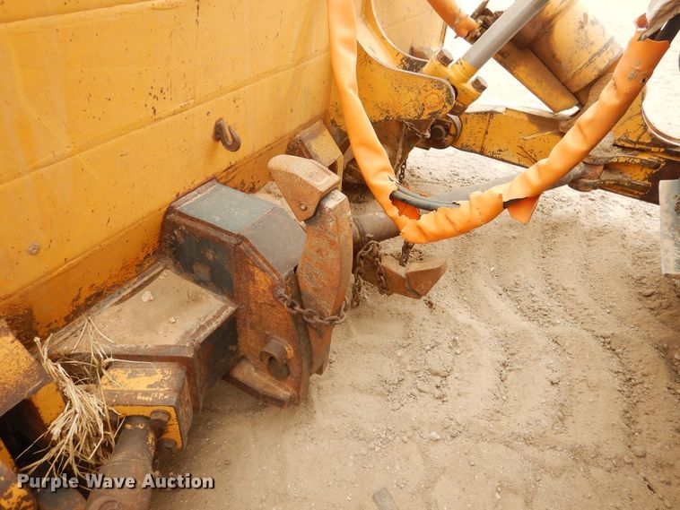 image for item DG8356 John Deere 850C LT Series II  dozer