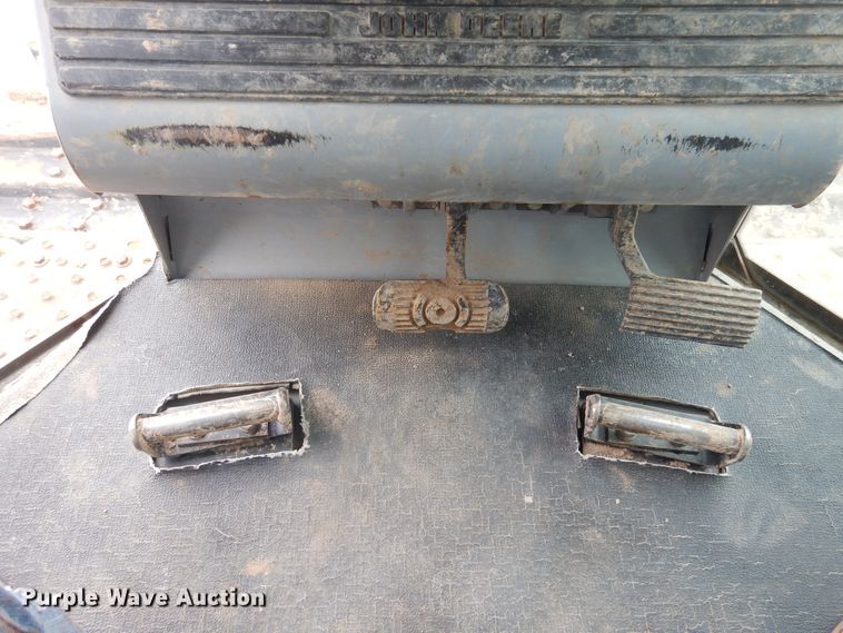 image for item DG8356 John Deere 850C LT Series II  dozer