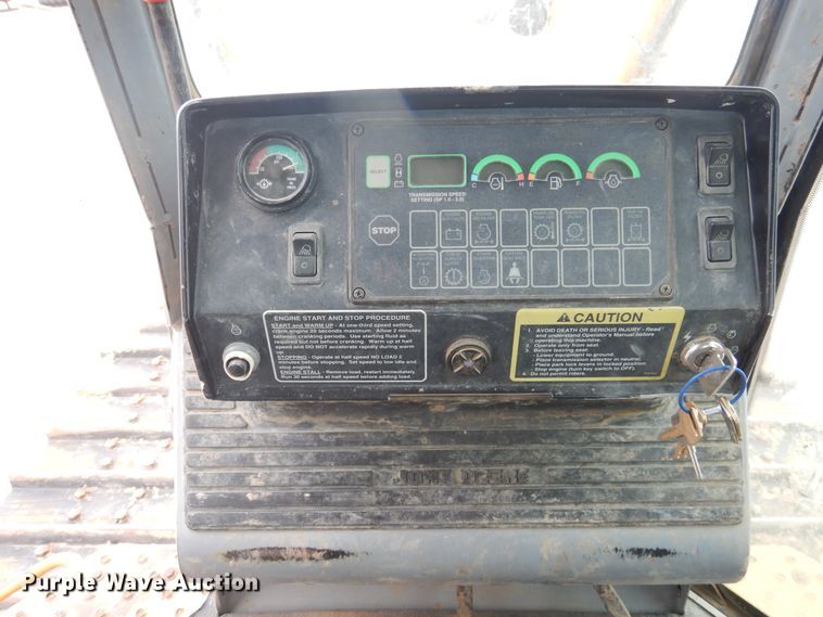 image for item DG8356 John Deere 850C LT Series II  dozer