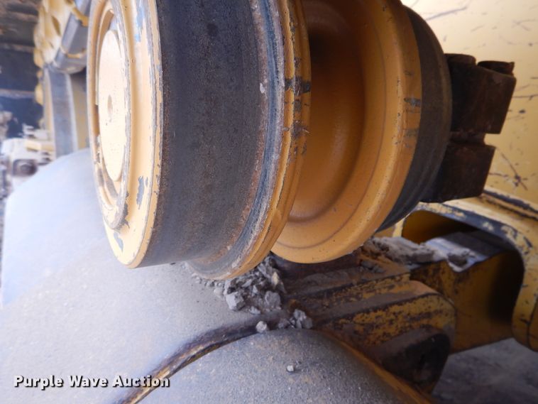 image for item DG8356 John Deere 850C LT Series II  dozer