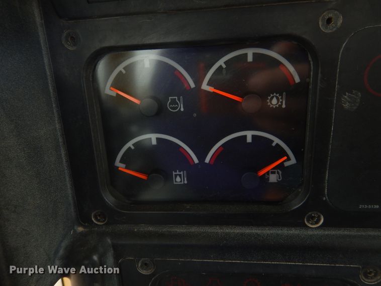 image for item DG8357 2005 Caterpillar D6N XL  dozer