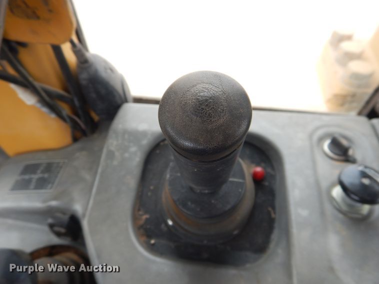 image for item DG8357 2005 Caterpillar D6N XL  dozer