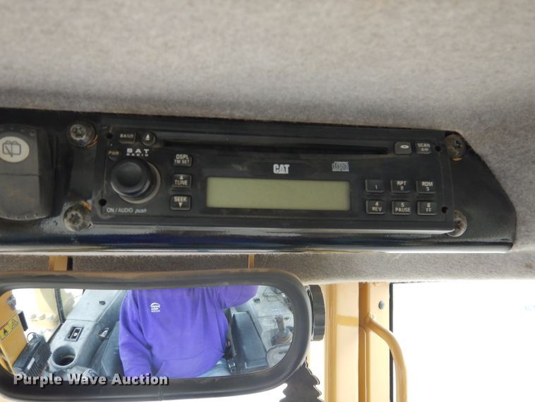 image for item DG8357 2005 Caterpillar D6N XL  dozer