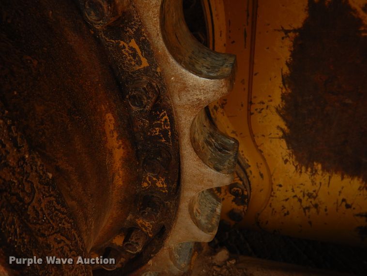 image for item DG8357 2005 Caterpillar D6N XL  dozer