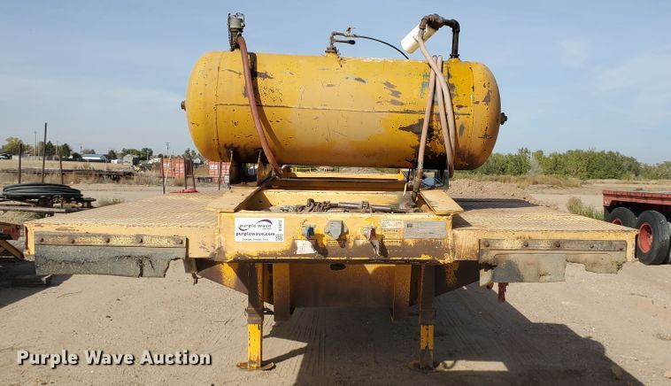 image for item DI5012 2005 Trail King TK70RG-442 drop deck equipment trailer