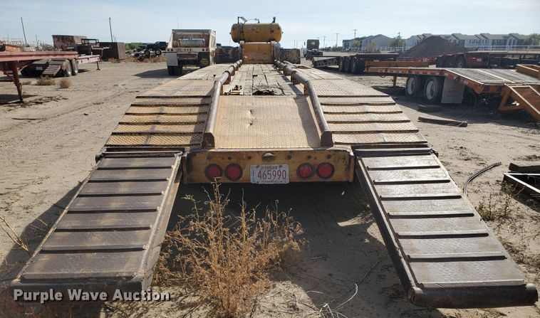 image for item DI5012 2005 Trail King TK70RG-442 drop deck equipment trailer