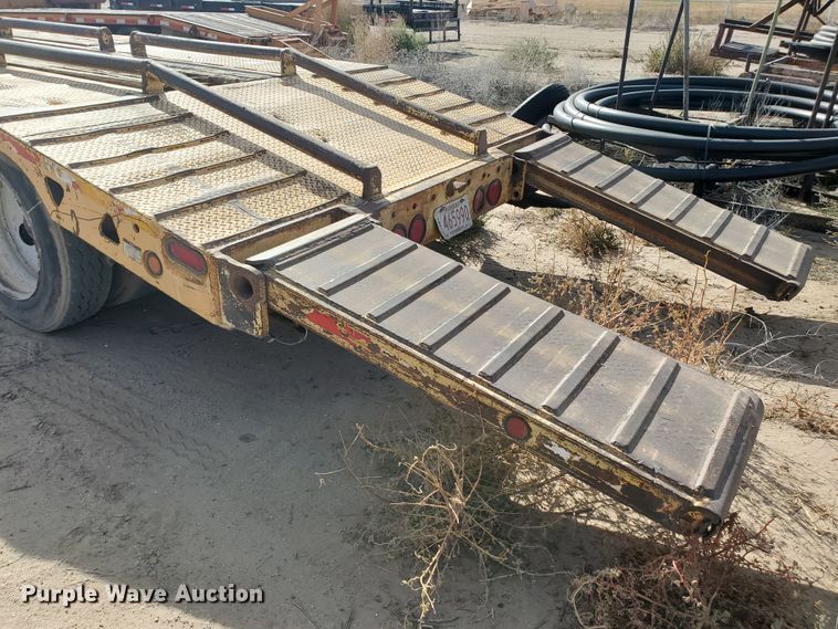 image for item DI5012 2005 Trail King TK70RG-442 drop deck equipment trailer