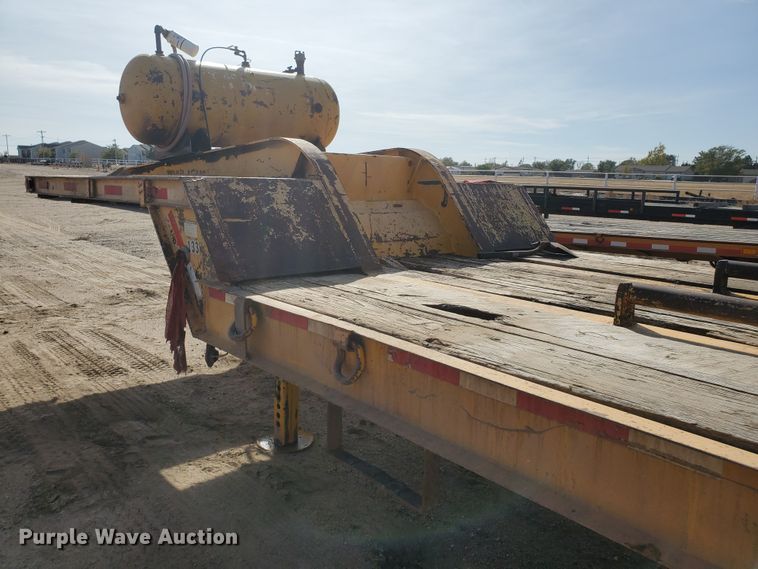 image for item DI5012 2005 Trail King TK70RG-442 drop deck equipment trailer