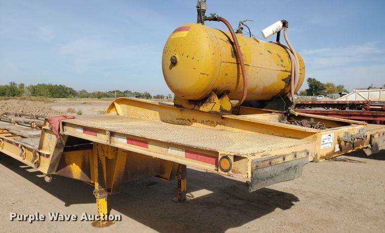 image for item DI5012 2005 Trail King TK70RG-442 drop deck equipment trailer