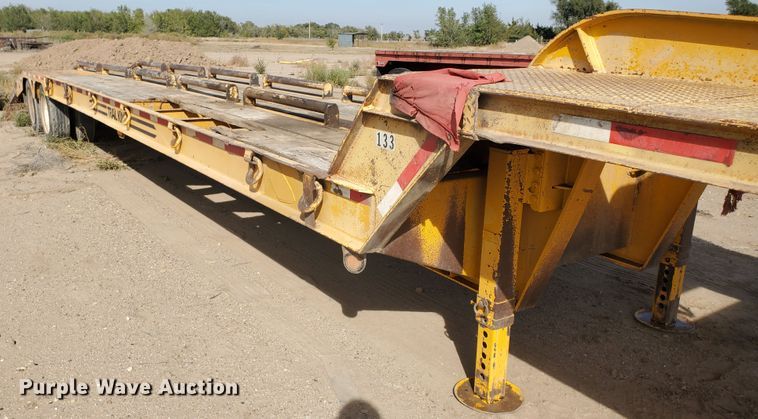 image for item DI5012 2005 Trail King TK70RG-442 drop deck equipment trailer