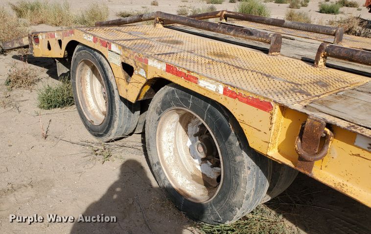 image for item DI5012 2005 Trail King TK70RG-442 drop deck equipment trailer