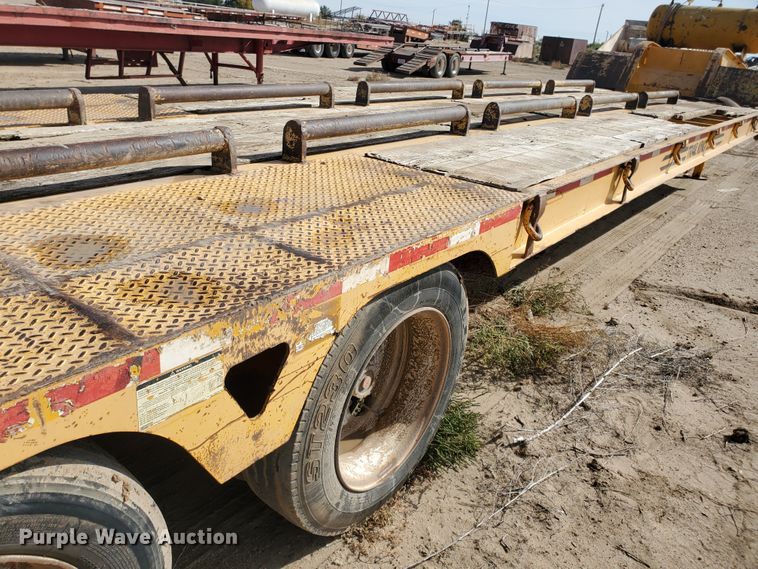 image for item DI5012 2005 Trail King TK70RG-442 drop deck equipment trailer