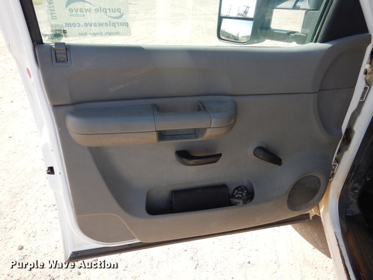 image for item DJ4749 2009 Chevrolet Silverado 3500HD  winch truck