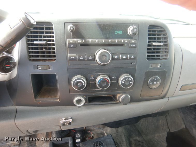 image for item DJ4749 2009 Chevrolet Silverado 3500HD  winch truck